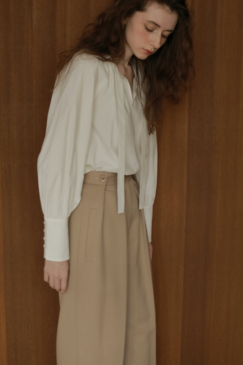 【 price down】ウエストタックストレートパンツ