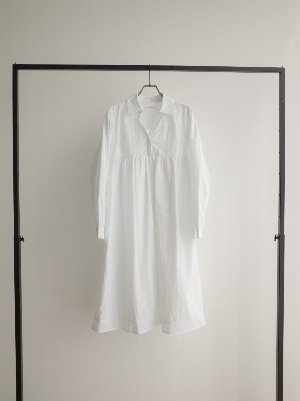 【 price down】スキッパーシャツワンピース