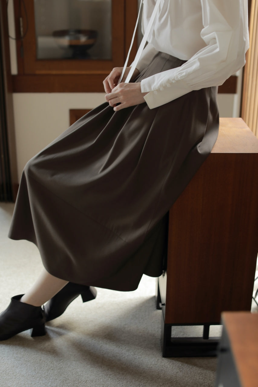 【 price down】タックデザインスカート